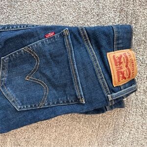 Levi's Dark Blue skinny ripped Jeans